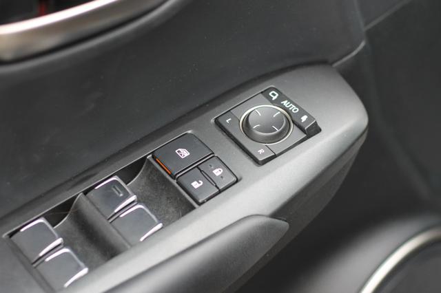 LEXUS NX 300h usata, con Immobilizzatore elettronico