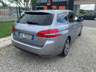 PEUGEOT 308 usata, con Alzacristalli elettrici