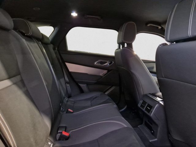 LAND ROVER Range Rover Velar usata, con Autoradio