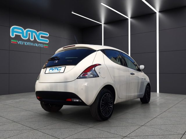 LANCIA Ypsilon usata, con Boardcomputer