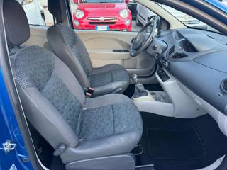 RENAULT Twingo usata 11
