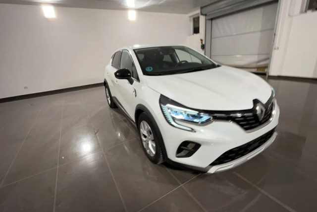 RENAULT Captur usata, con ABS
