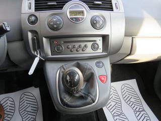 RENAULT Scenic usata 16