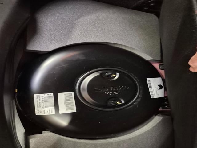 LANCIA Ypsilon usata, con Hill holder