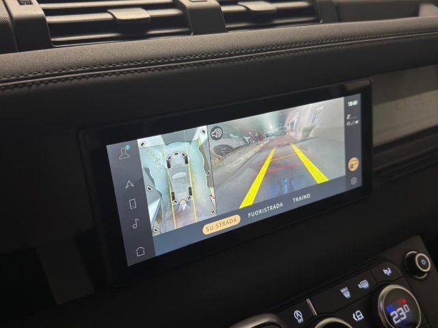 LAND ROVER Defender usata 15