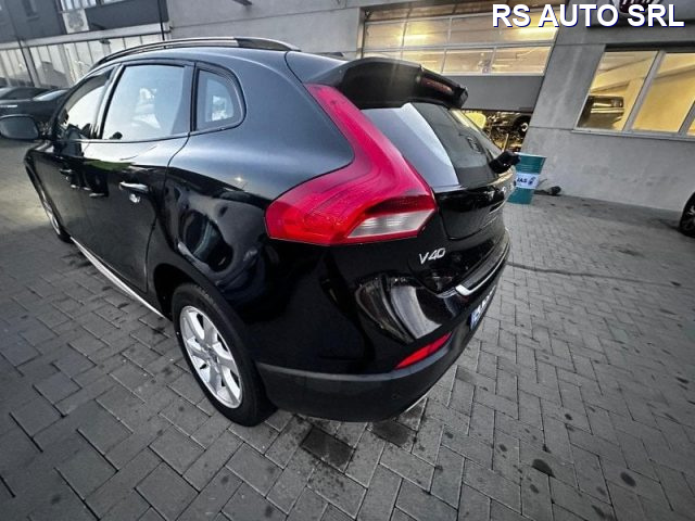 VOLVO V40 Cross Country usata, con Airbag laterali