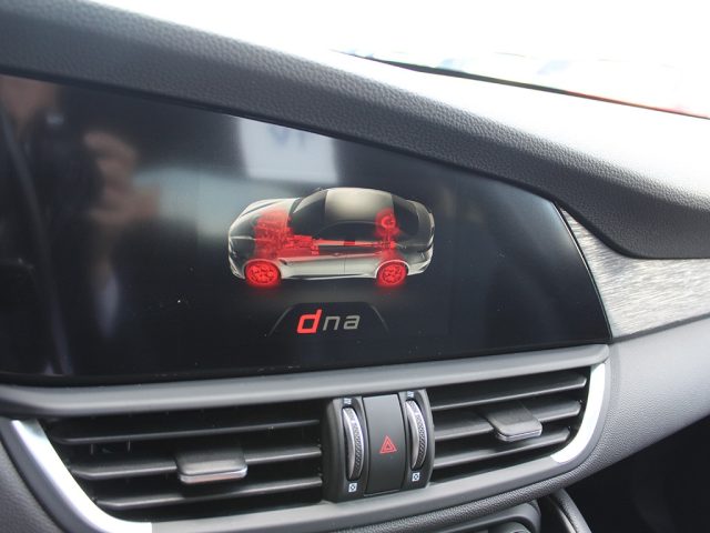 ALFA ROMEO Giulia usata, con Bluetooth