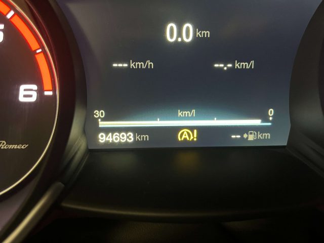 ALFA ROMEO Giulia usata, con Autoradio