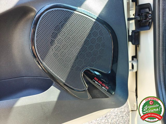 RENAULT Clio usata, con Touch screen