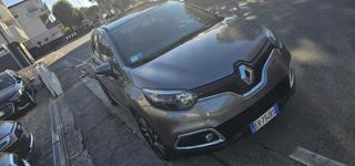 RENAULT Captur usata, con Autoradio