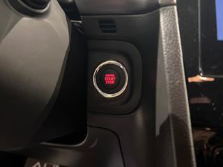 SUZUKI Vitara usata, con Bluetooth