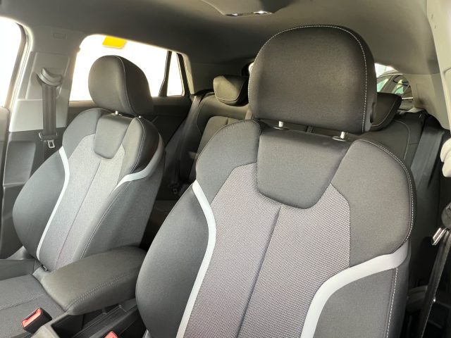 AUDI Q2 usata, con USB