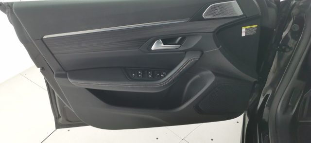 PEUGEOT 508 usata 64