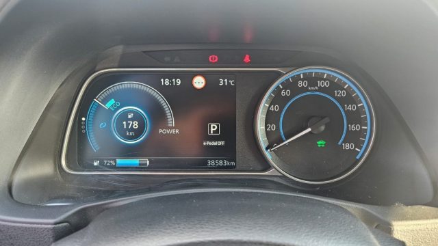 NISSAN Leaf usata, con Bracciolo