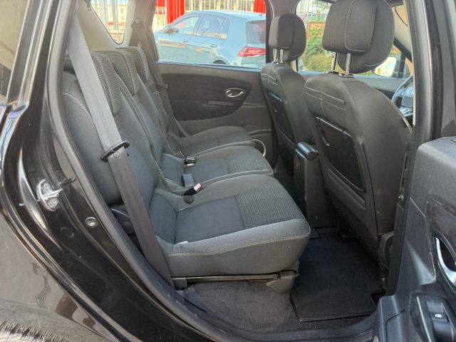RENAULT Scenic usata, con Sistema di navigazione