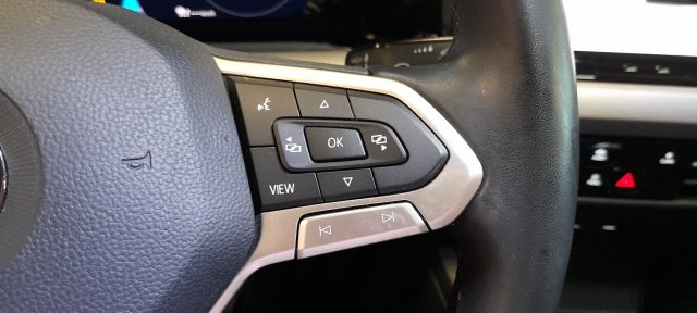 VOLKSWAGEN Golf usata, con Specchietti laterali elettrici