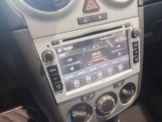 OPEL Corsa usata, con Controllo automatico clima