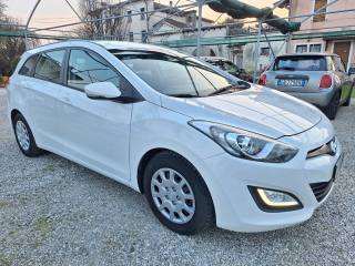HYUNDAI i30 usata, con Airbag laterali