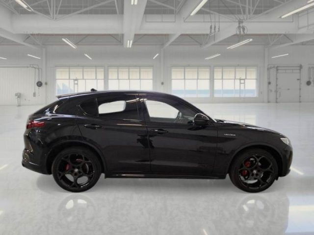 ALFA ROMEO Stelvio usata, con Chiusura centralizzata