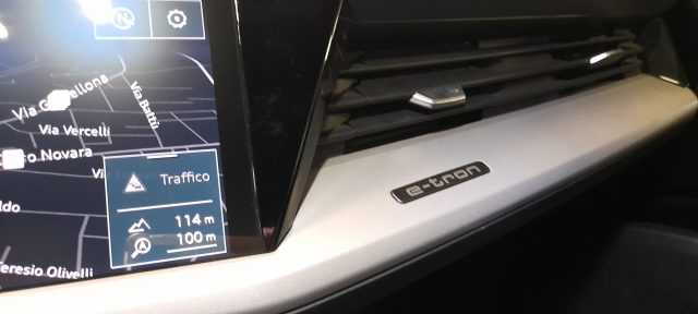AUDI Q4 e-tron usata 32