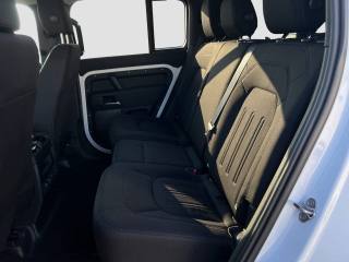 LAND ROVER Defender usata 11