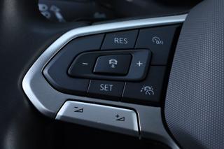 VOLKSWAGEN Taigo usata, con Touch screen