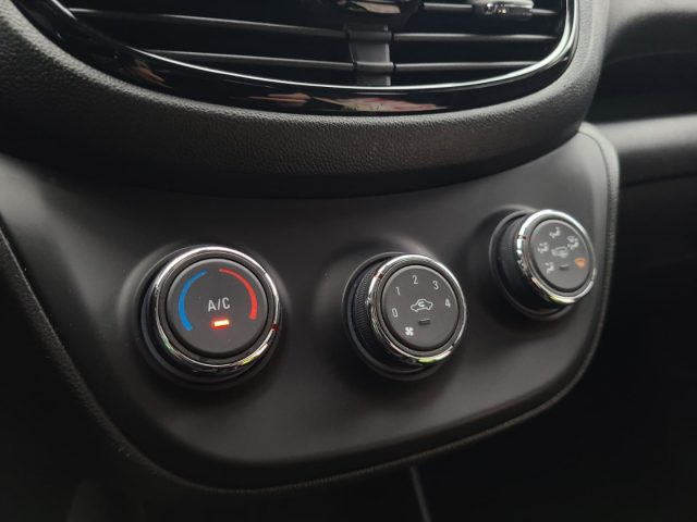 OPEL Karl usata, con Fendinebbia