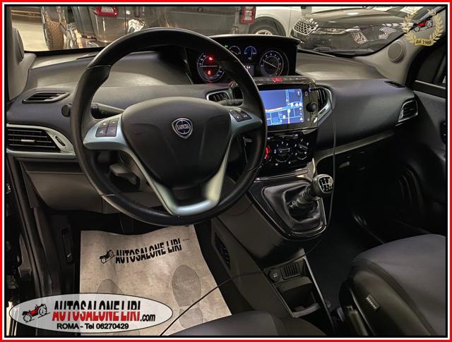 LANCIA Ypsilon usata, con Autoradio