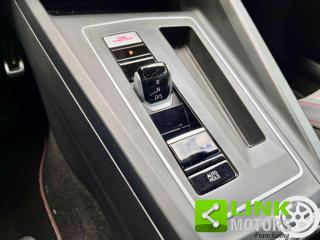 VOLKSWAGEN Golf usata, con Touch screen