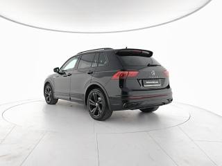 VOLKSWAGEN Tiguan usata, con Airbag laterali