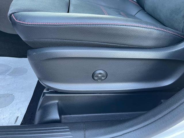 MERCEDES-BENZ GLA 200 usata, con Bracciolo