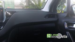 PEUGEOT 208 usata 21