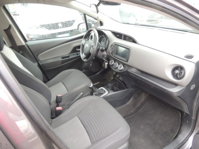 TOYOTA Yaris usata, con Sensore di pioggia