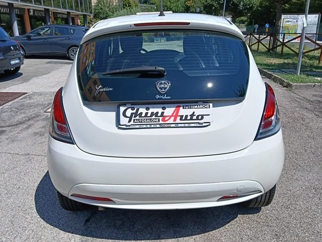 LANCIA Ypsilon usata, con Boardcomputer