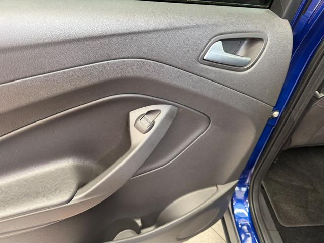 FORD Kuga usata, con Boardcomputer