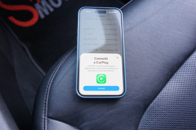 JEEP Compass usata, con Sensori di parcheggio anteriori