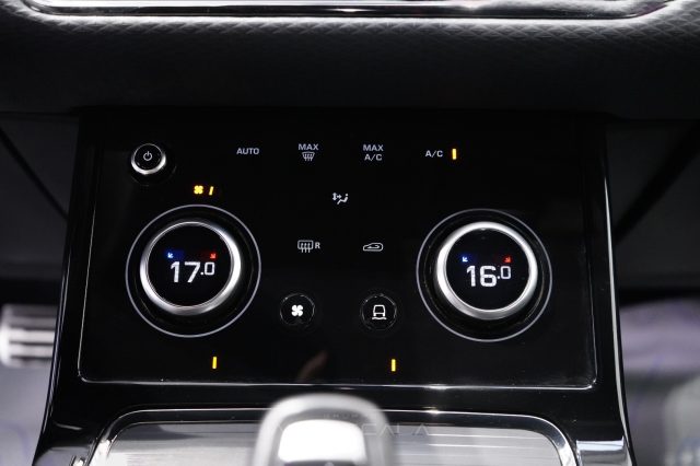 LAND ROVER Range Rover Evoque usata, con Touch screen