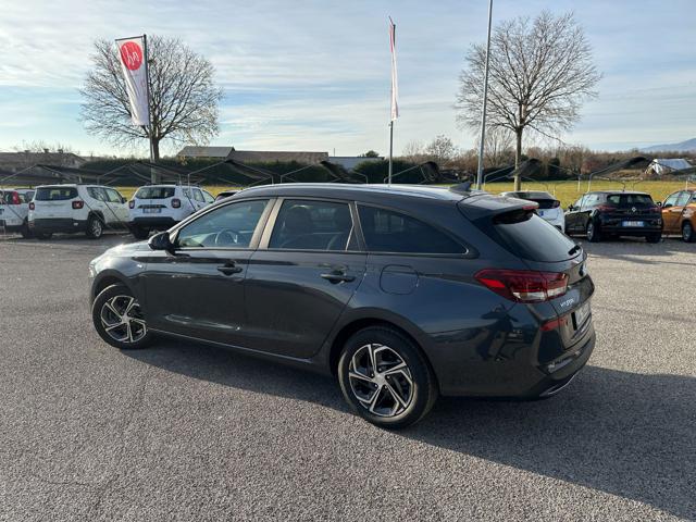 HYUNDAI i30 usata, con Airbag laterali