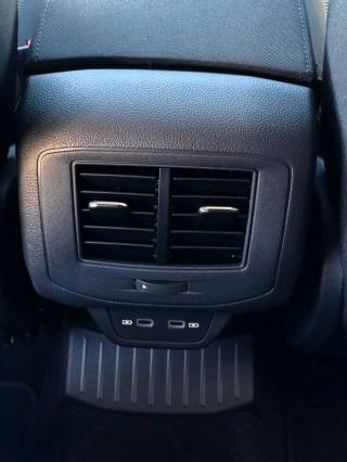 VOLKSWAGEN T-Roc usata, con Frenata d