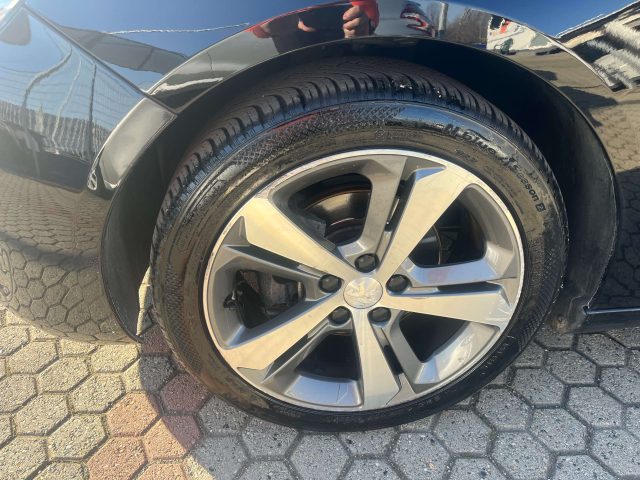 PEUGEOT 308 usata, con Sistema di navigazione