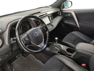 TOYOTA RAV 4 usata, con Fendinebbia