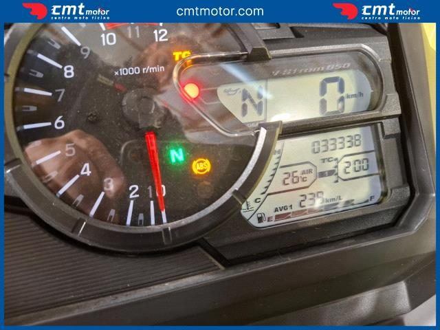 SUZUKI V-Strom 650 usata 8