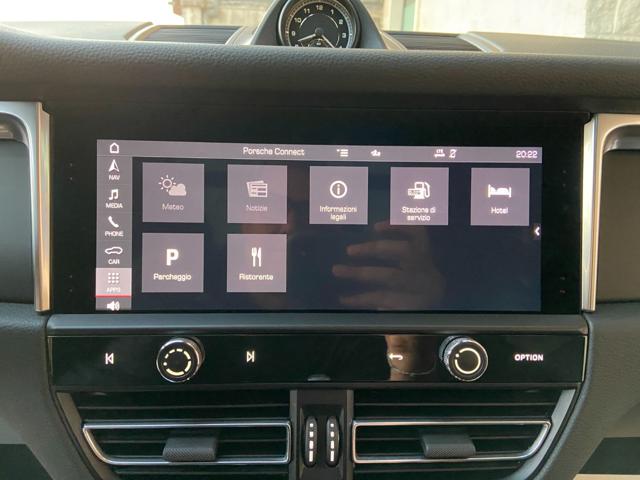 PORSCHE Macan usata, con Fari LED
