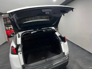 PEUGEOT 3008 usata, con Controllo automatico clima