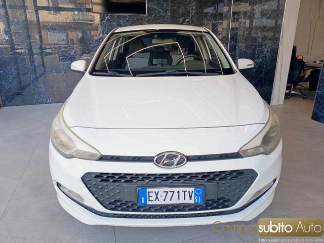 HYUNDAI i20 usata, con ABS
