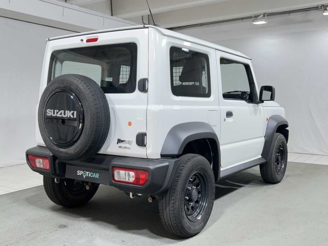 SUZUKI Jimny usata, con Autoradio