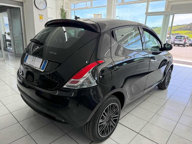 LANCIA Ypsilon usata, con Controllo trazione