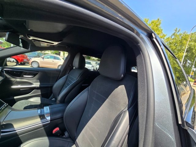 MERCEDES-BENZ C 220 usata, con Boardcomputer