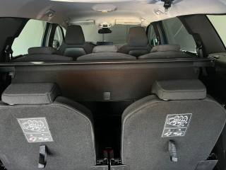 PEUGEOT 5008 usata, con Controllo trazione