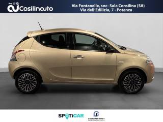 LANCIA Ypsilon usata, con Autoradio